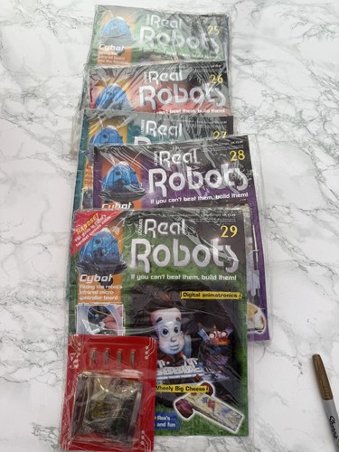 Ultimate real robots magazine - real,