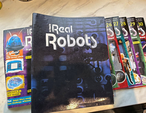 Ultimate real robots magazine - robots,