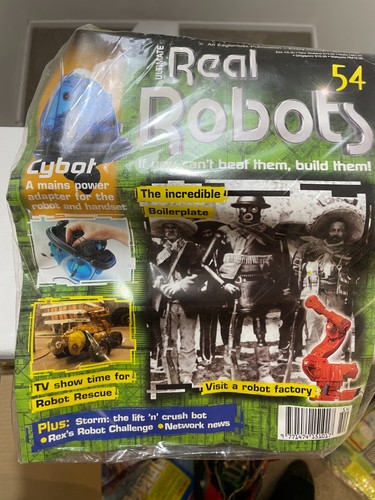 Ultimate real robots - robots, magazine