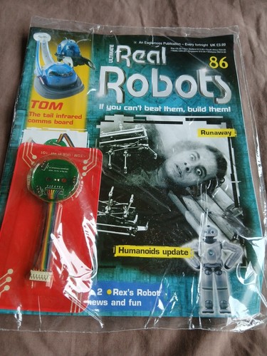 Ultimate real robots - real, magazine