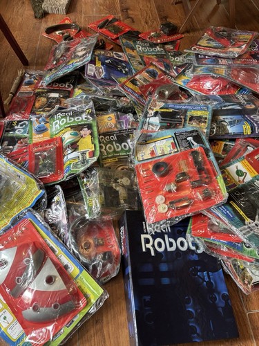 Ultimate real robots magazine - robots,