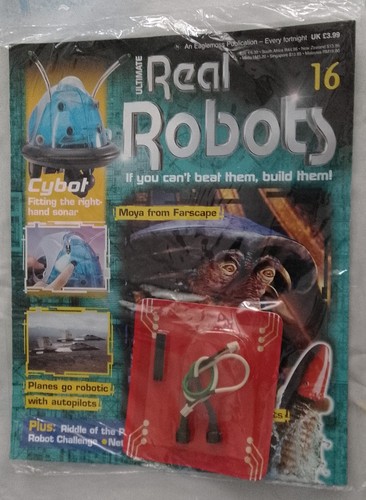 Ultimate real robots - robots, magazine